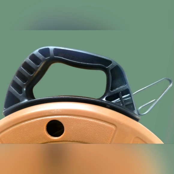 SOUTHWIRE STEEL FISH TAPE(FTS1/8-25) 1/8" 25' FLAT STEEL ELECTRICIAN FISH TAPE - Picture 3 of 6